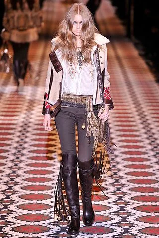 Look 10